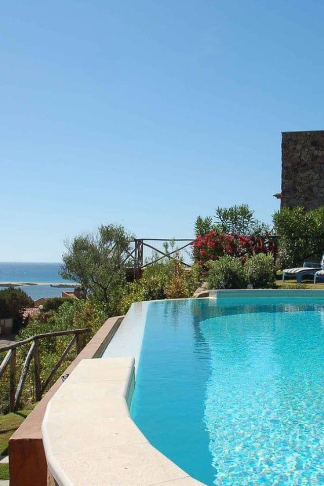 PISCINA-DESBORDANTE-POOLMANIA